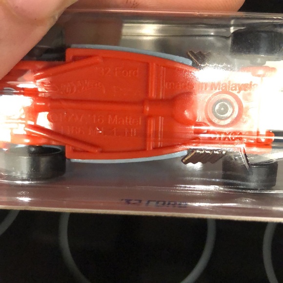 ‘32 Ford Hot Rod - Picture 7 of 8